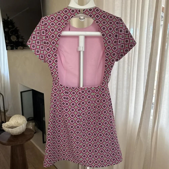 Zara Pink and Green Retro A-line mini dress with cut-out back - Picture 4 of 5